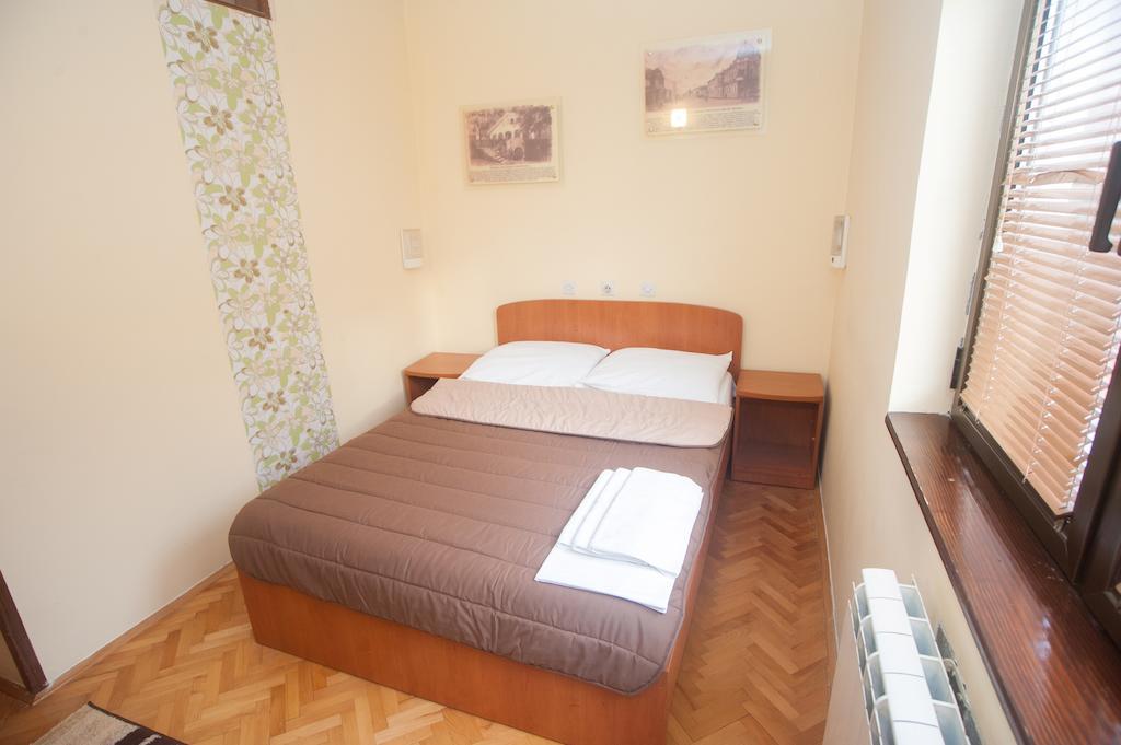 Hotel Extra Lion Md Ni Værelse billede